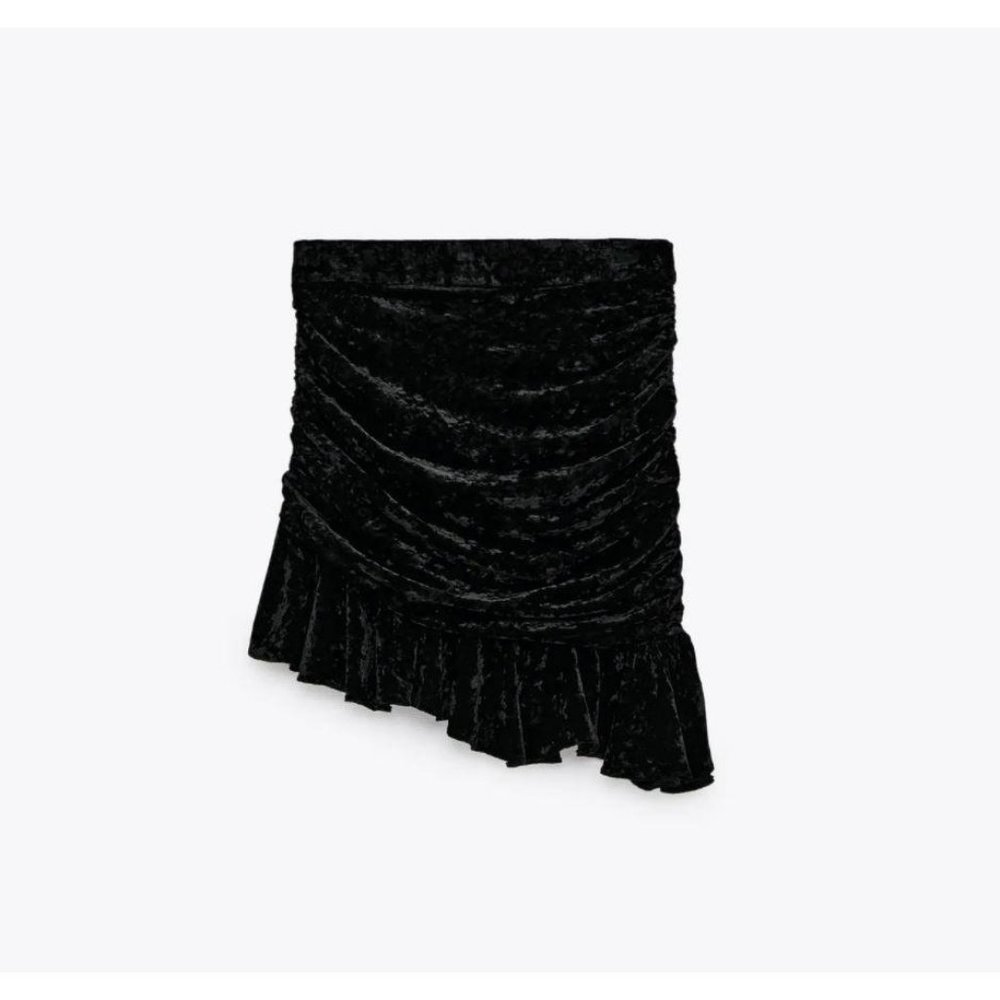 NWT ZARA High-Waist Velvet Asymmetrical Mini Skirt - Picture 4 of 9